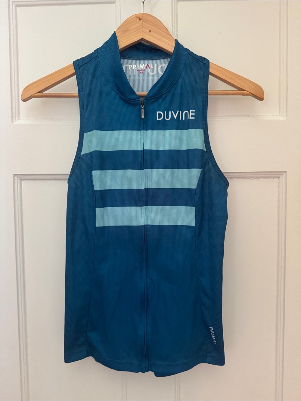 Women’s Primal “Duvine” Teal Sleeveless Cycling Jersey (XS)